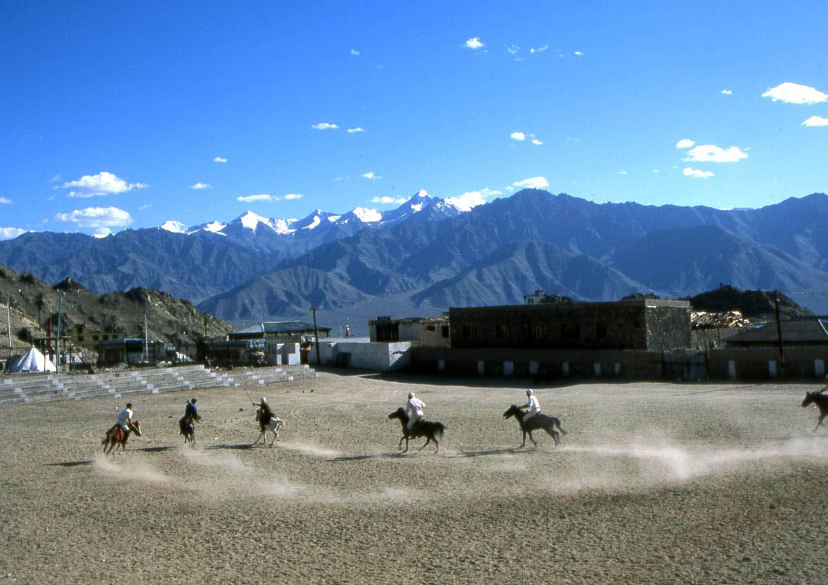 jeu de polo sur le terrain de Leh au Ladakh
