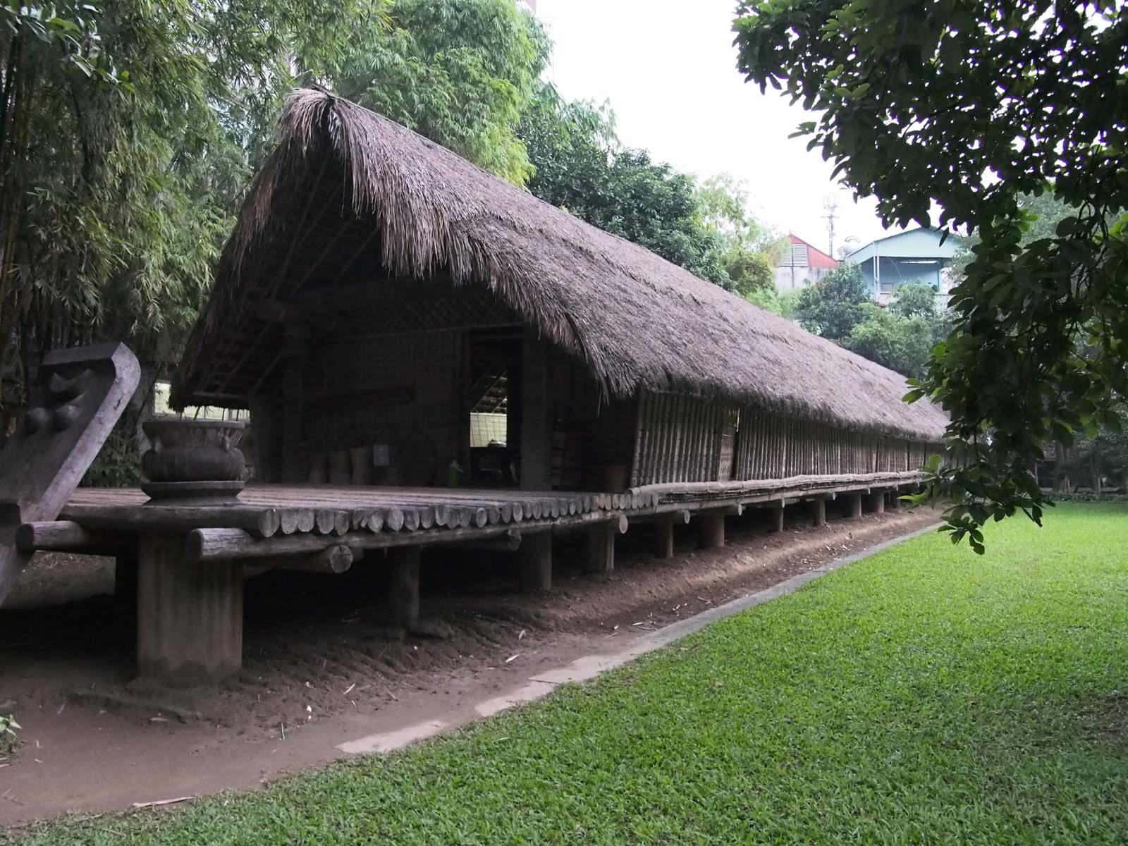 vietnam  Hanoi  au musée ethnologique