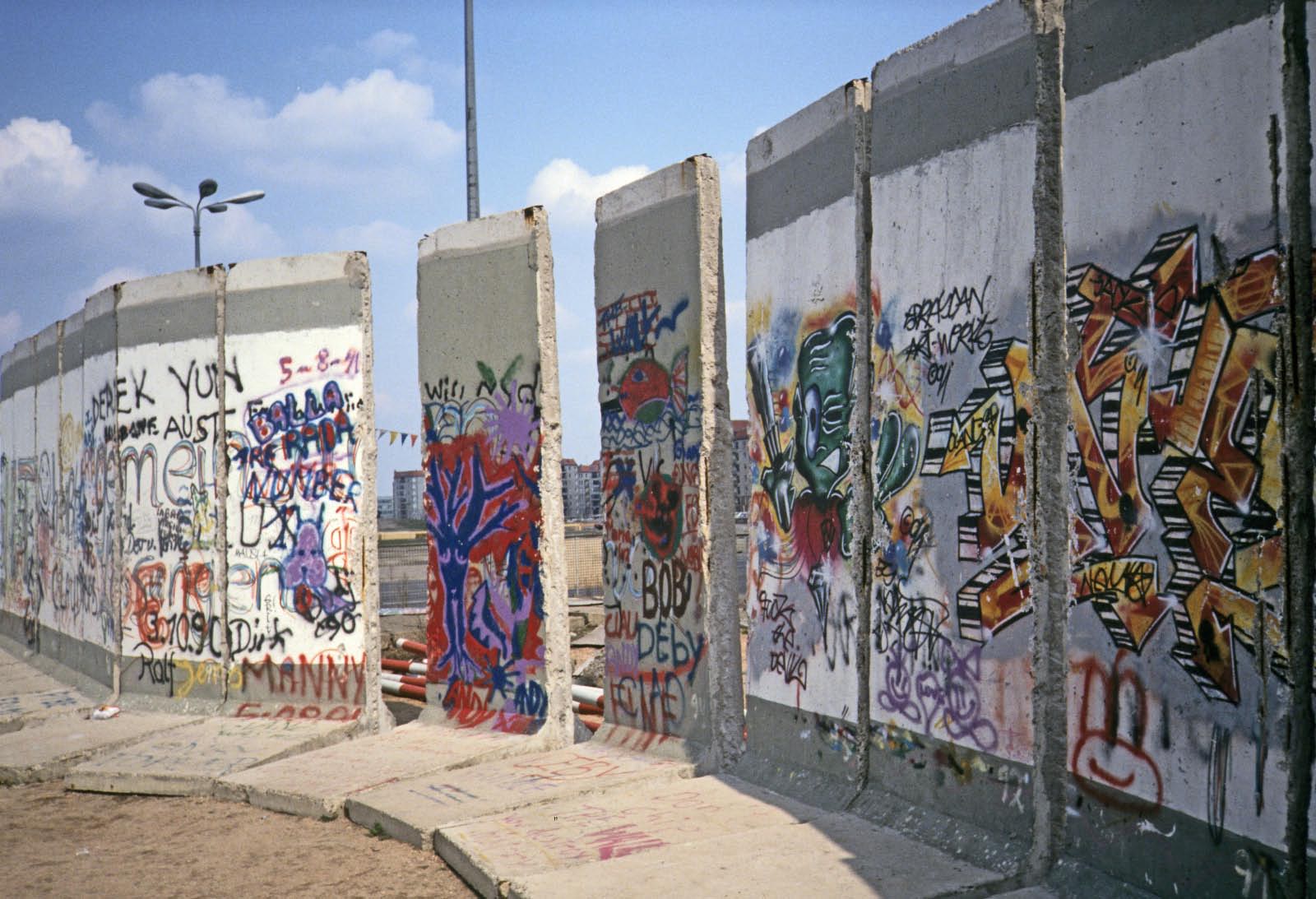 Le Mur Le Mur