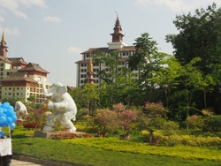 <strong>Lire la suite</strong><br>Xishuangbanna Xishuangbanna