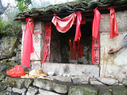 Buyei - religion