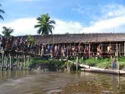 Habitants de la Nouvelle Guinée (Papous)